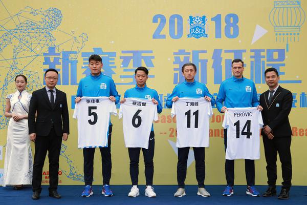 宁波网球公开赛莱巴金娜夺冠