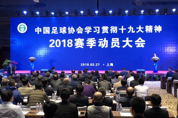 耐克科比聯名球鞋即將回歸，加入足球鞋的設計靈感