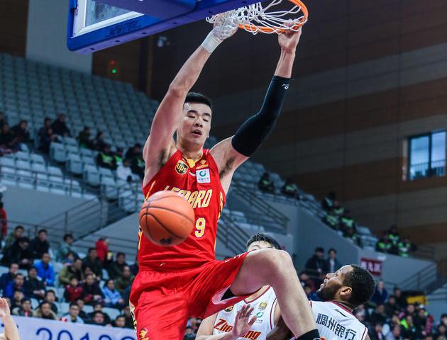 李慕豪1611深圳胜浙江张智涵24分天津胜八一