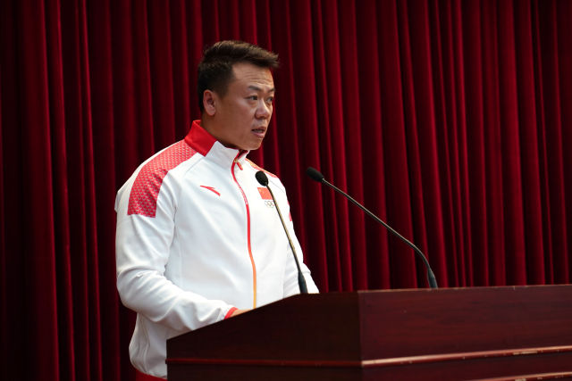 中国花样滑冰队总教练赵宏博