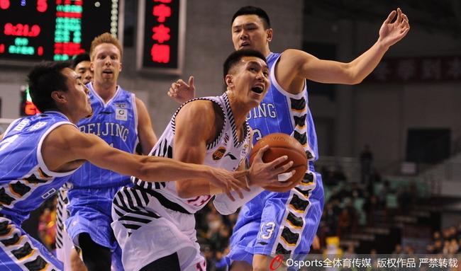 17-18赛季CBA联赛 北京 92-89 深圳_直播间_手机新浪网