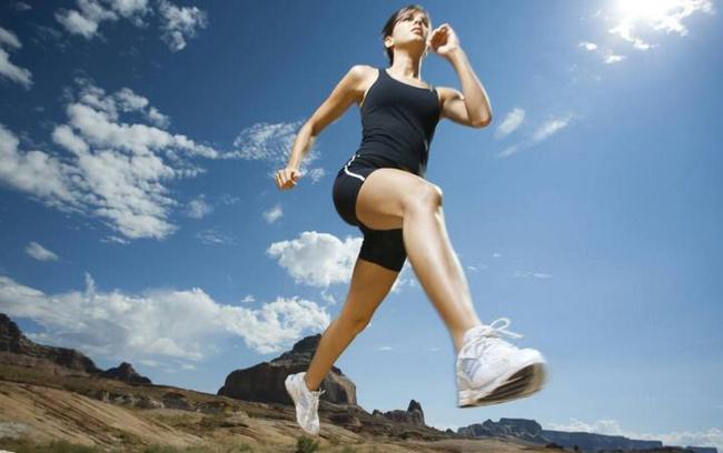 分析跑步导致关节痛8大原因 这几招让你远离伤