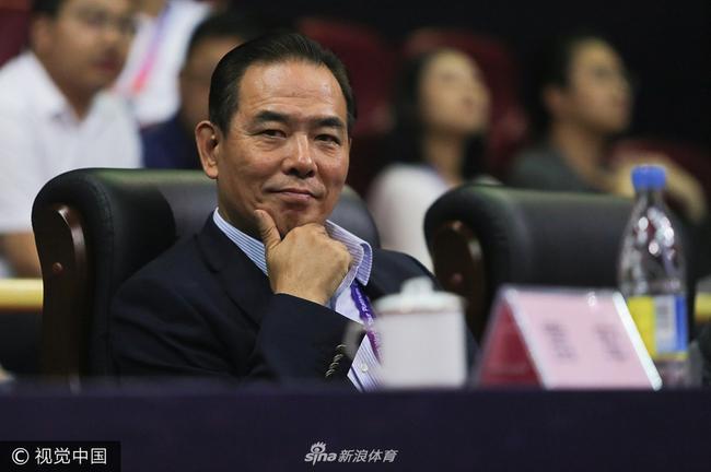 蔡振华