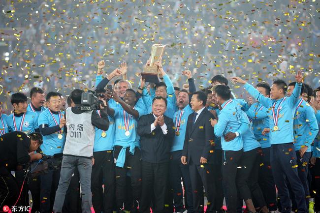 拷问大连一方中超之路 主教练还没定引援也没