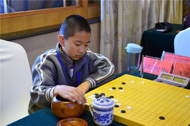 最小棋手伏润斯