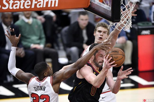 17/18赛季NBA常规赛 公牛 92-117 凯尔特人_直播间_手机新浪网