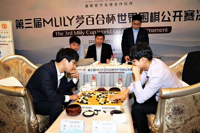 番棋首局结束后复盘