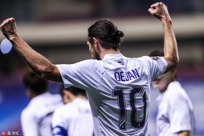 越老越妖!申花栽在36岁锋霸手里 水原前景取决于他