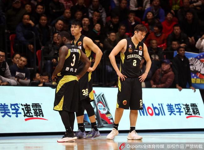 17-18赛季CBA联赛 山东 106-88 八一_直播间_手机新浪网