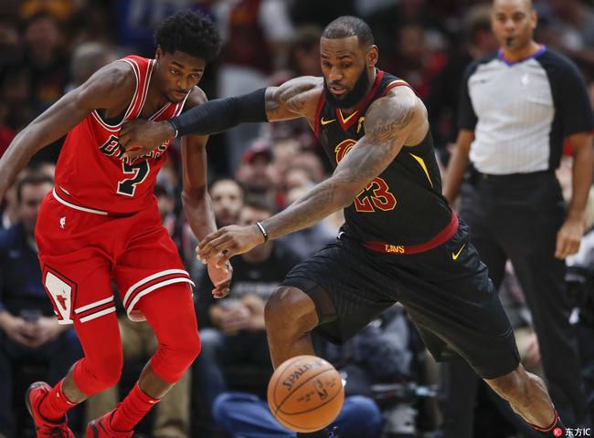 23+7+6!難得見老詹提前下班,但有2球卻被全場喝倒彩!(影)-黑特籃球-NBA新聞影音圖片分享社區