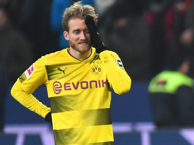 德甲-又伤两将!多特多打1人1-1客平药厂7轮不