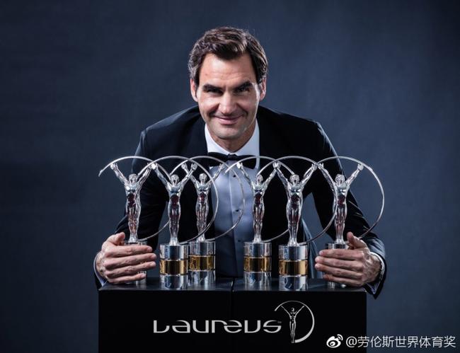 费德勒获最佳男运动员和最佳复出奖