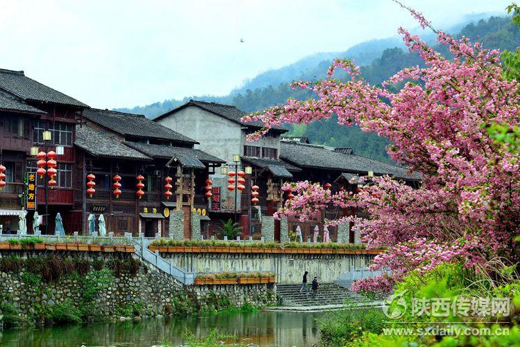 鲜花古镇游玩攻略,鲜花古镇游玩攻略大全