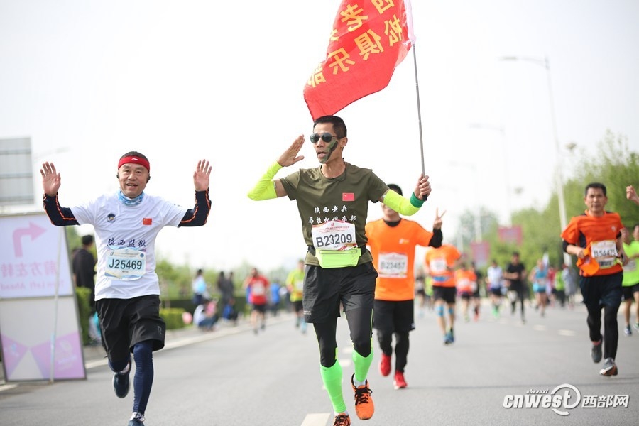 杨凌2018人口普查_...局 全省第六次人口普查光电录入试点在杨凌召开(3)