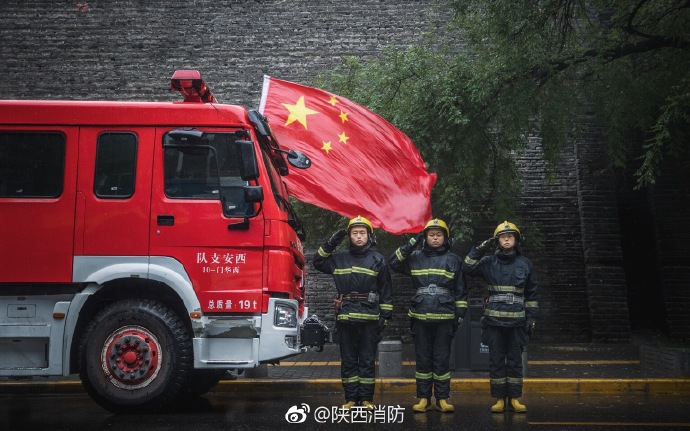 Zp-1-hktxqah3354691.jpg
