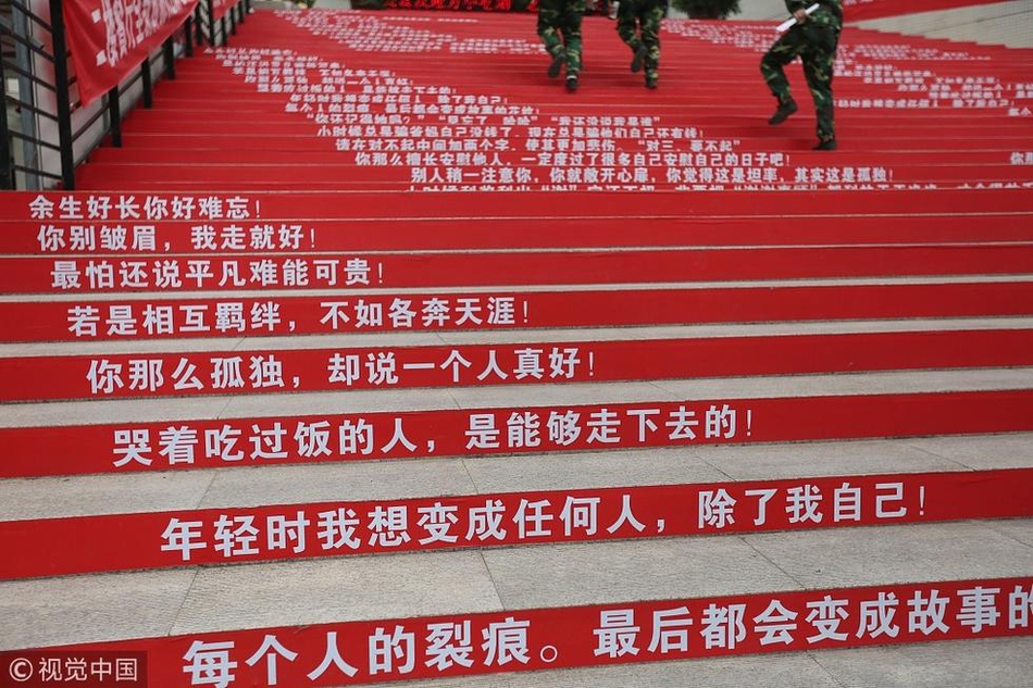 陕西省2018年人口_2018年陕西省常住人口发展概况(2)