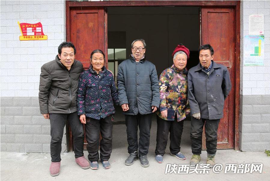镇坪县有多少人口(2)