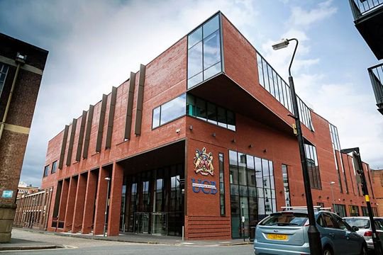 英国伯明翰大学学院