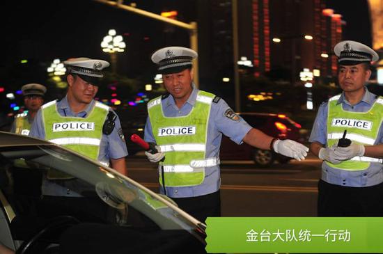 宝鸡交警支队迅速集中整治酒驾、毒驾风暴 即日起周末必查