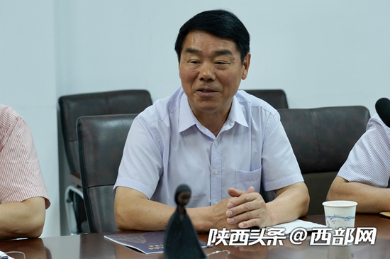 陕西省文物交流协会会长张自鸣对研学营活动进行总结并提出建议。
