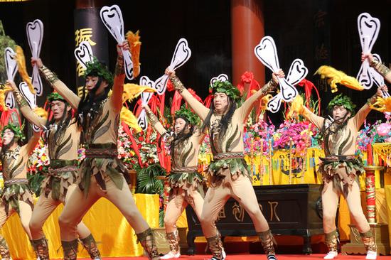 先民祭祖(資料圖片)