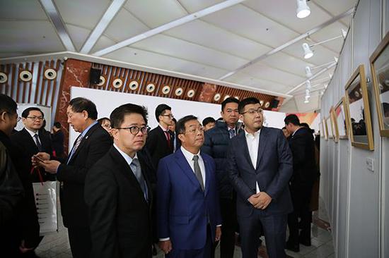 “带着乡愁回家——长相思在长安”大型图片展隆重开展