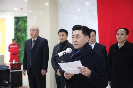 残疾人董事长_残疾人证