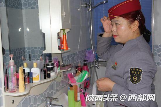 在?#19968;?#22909;妆把最好的一面留给旅客。