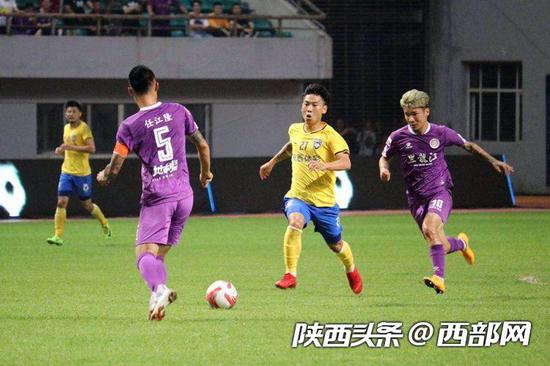 陕西长安竞技作客0-0闷平黑龙江FC