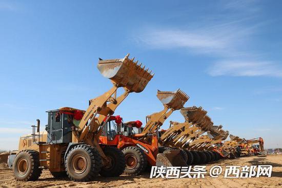 3月16日，榆林市榆陽區(qū)2020年第二批重點建設(shè)項目集中開工儀式。