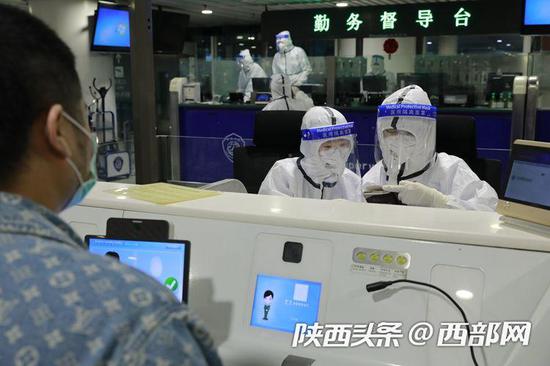 外国人入境西安须如实填报信息 不符合条件或谎报将不准入境