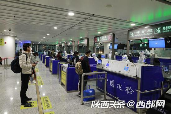 外国人入境西安须如实填报信息 不符合条件或谎报将不准入境