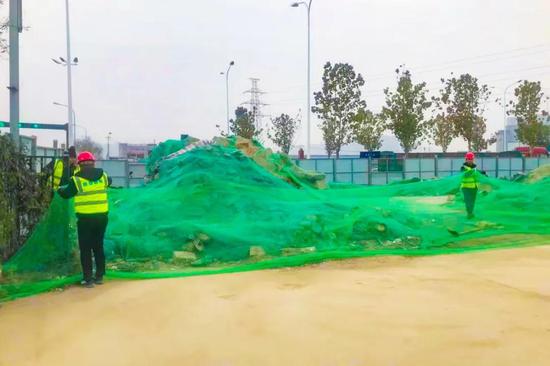 灞浦三路提升改造施工现场