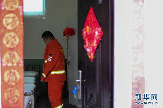 黄陵县有多少人口_寻衅滋事、非法拘禁!黄陵法院公开宣判刘徐某等15人涉恶犯