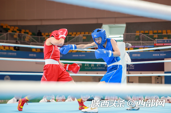 　　6月7日下午，十四运会拳击测试赛在榆开赛。