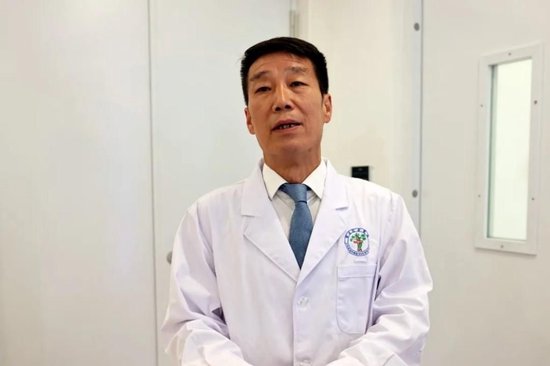 上肢病区主任朱养均
