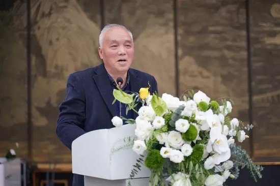 西安市政协原副主席、陕西清华校友会荣誉会长王俊仁先生致辞
