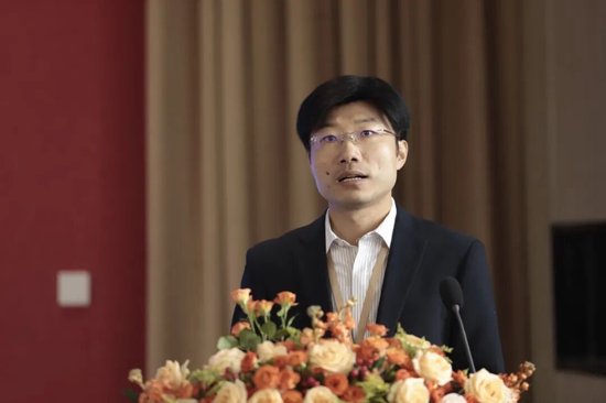 西安工商学院副校长程波发言