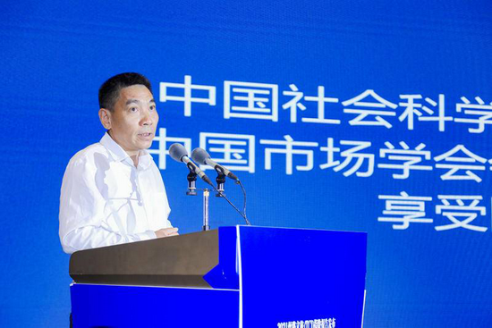 中国社会科学院财经战略研究院副院长,中国市场学会会长,经济学博士、研究员,享受国务院特殊津贴专家夏杰长致辞