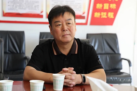 延长县人民政府副县长,公安局党委书记、局长薛晓明