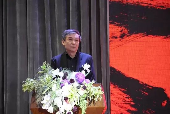 陕西省美术家协会主席郭线庐教授致辞
