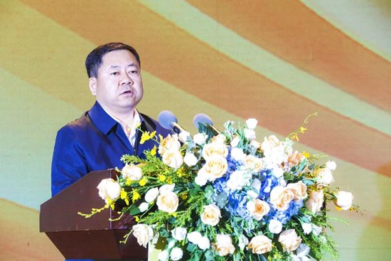 旬邑县人民政府县长师虎致辞
