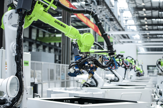 中联智慧产业城园区智能产线一景。