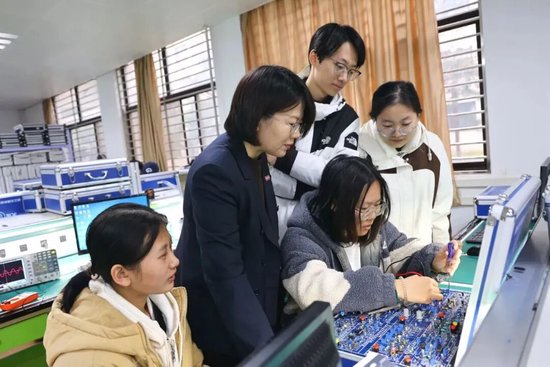 胡亚维老师的课堂