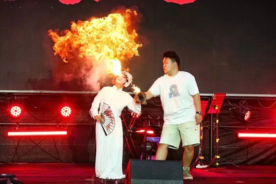 颁授“铜川文旅畅玩星推官”