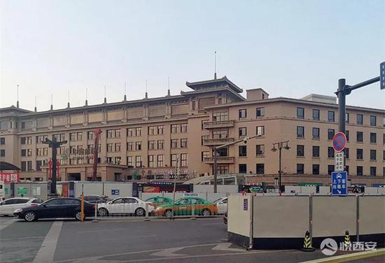 地铁6号线钟楼站导改施工现场 图/悦西安