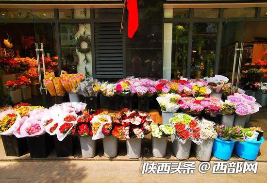 受疫情影响,花卉市场销量不佳,但近期市场回暖。