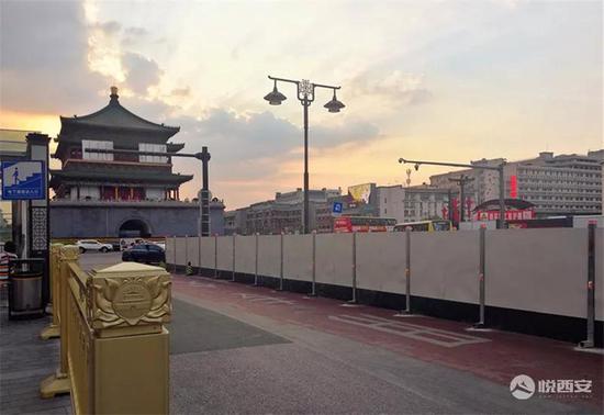 地铁6号线钟楼站导改施工现场 图/悦西安