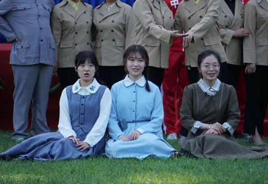 《送别》合唱演出