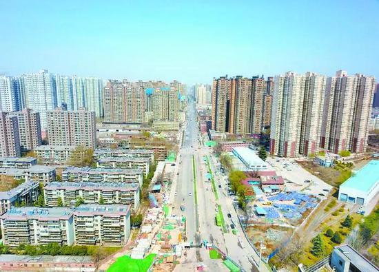 经九路下穿陇海铁路线立交以北道路已经建成通车